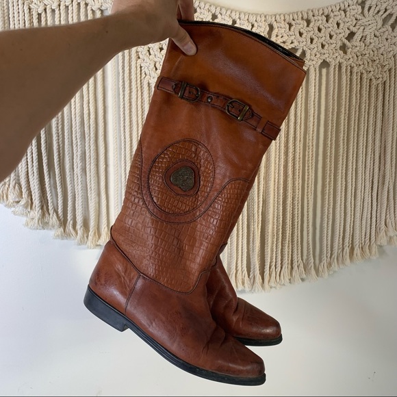 Vintage Leather Winter Brown Boots - Picture 3 of 12